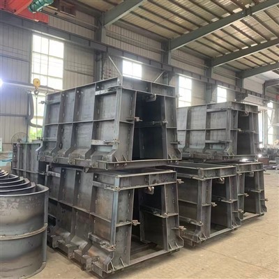 Moule de drainage de tranchée